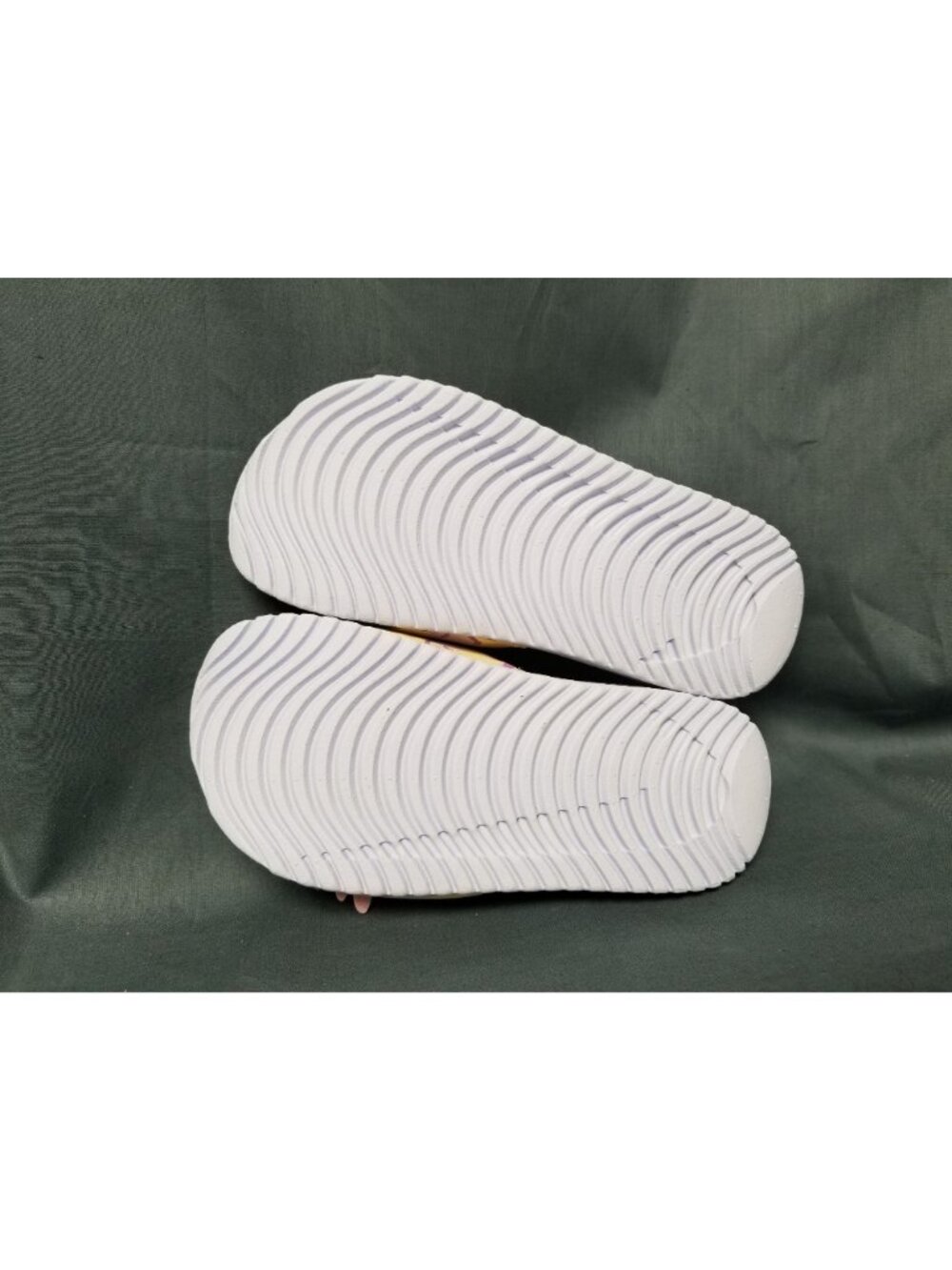 Nike Kawa Slide SE Soft Yellow Silt Red Sapphire Girls Size 11c NEW WITH TAGS! - Picture 11 of 11
